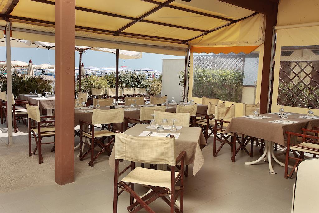 Gallia Club Hotel Cesenatico Extérieur photo