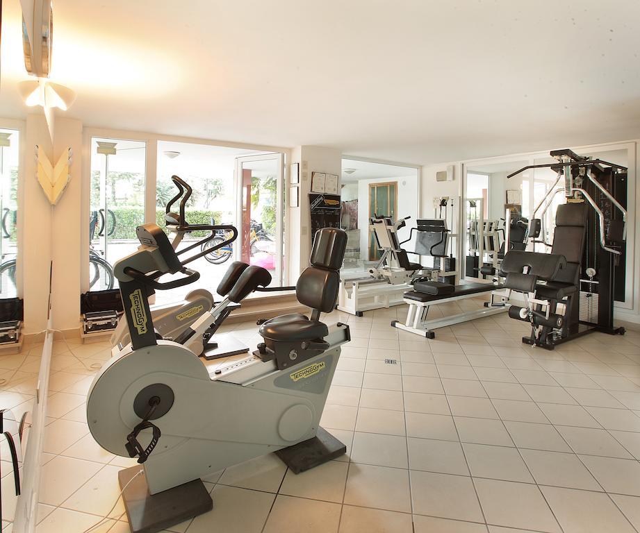Gallia Club Hotel Cesenatico Extérieur photo